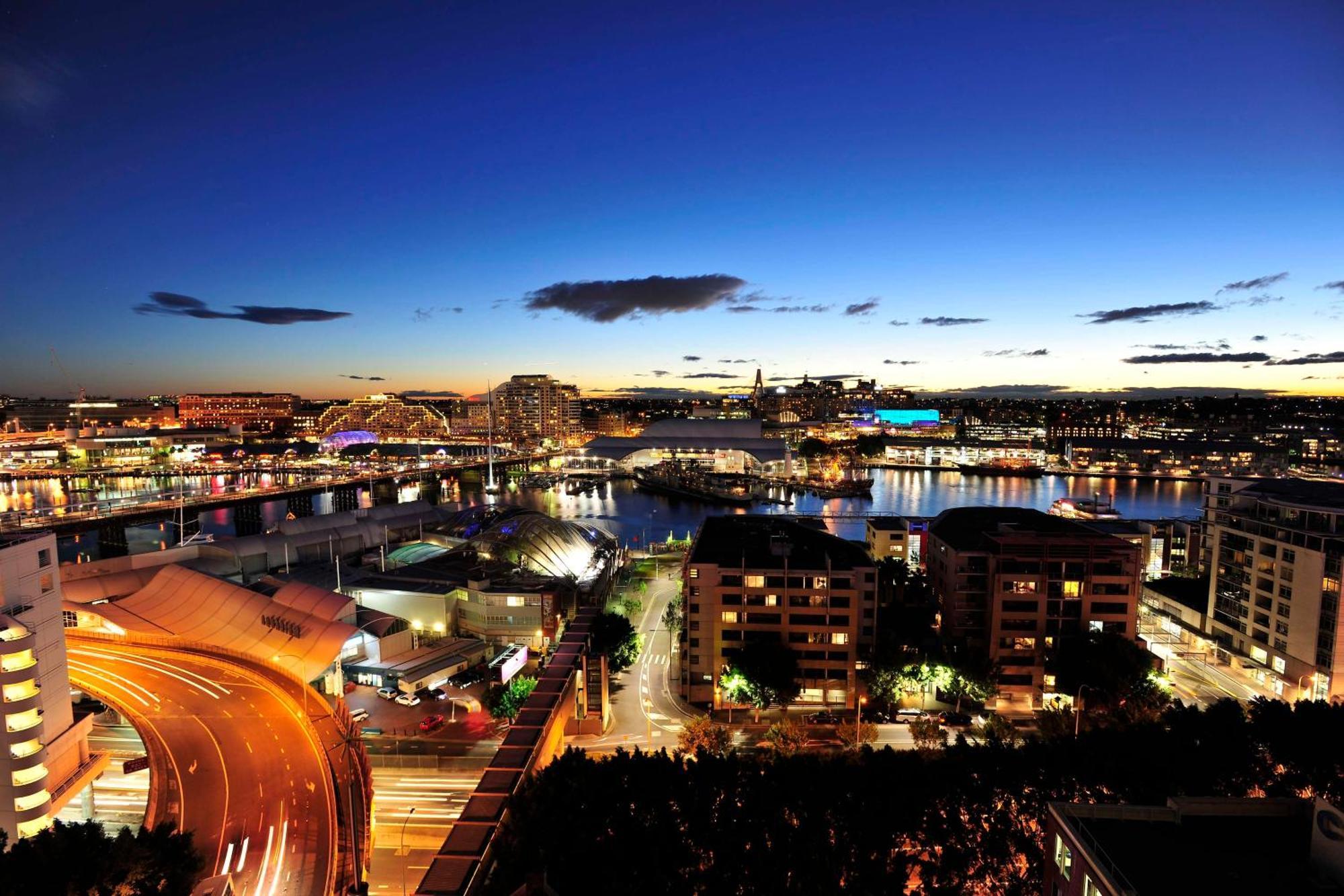 Metro Apartments On Darling Harbour Sydney Exterior foto